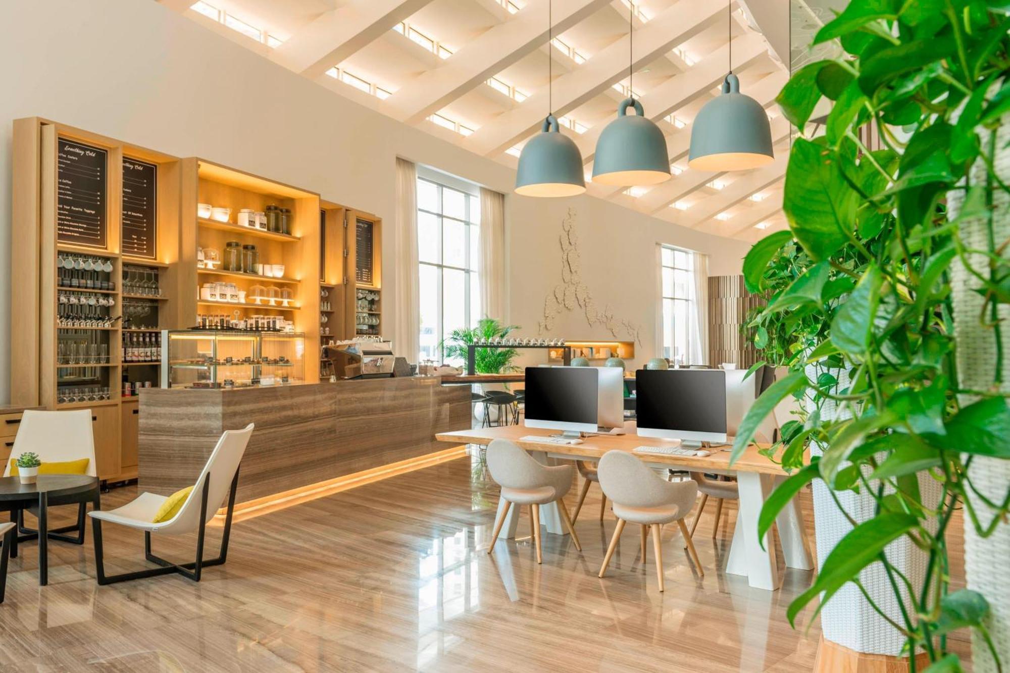 Le Royal Meridien & Курортный комплекс
