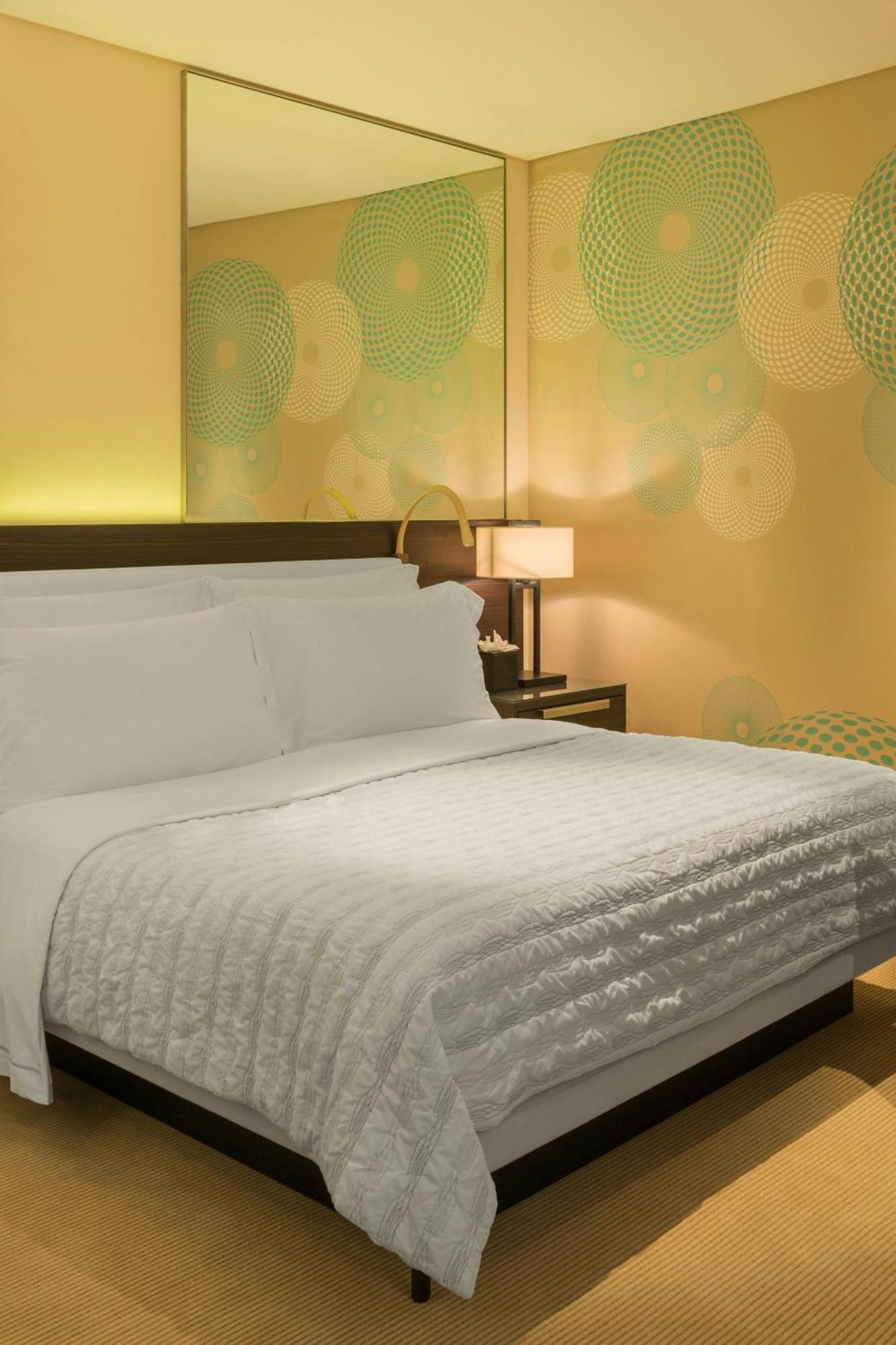 وسبا لو رويال مريديان بيتش 5* دبي
