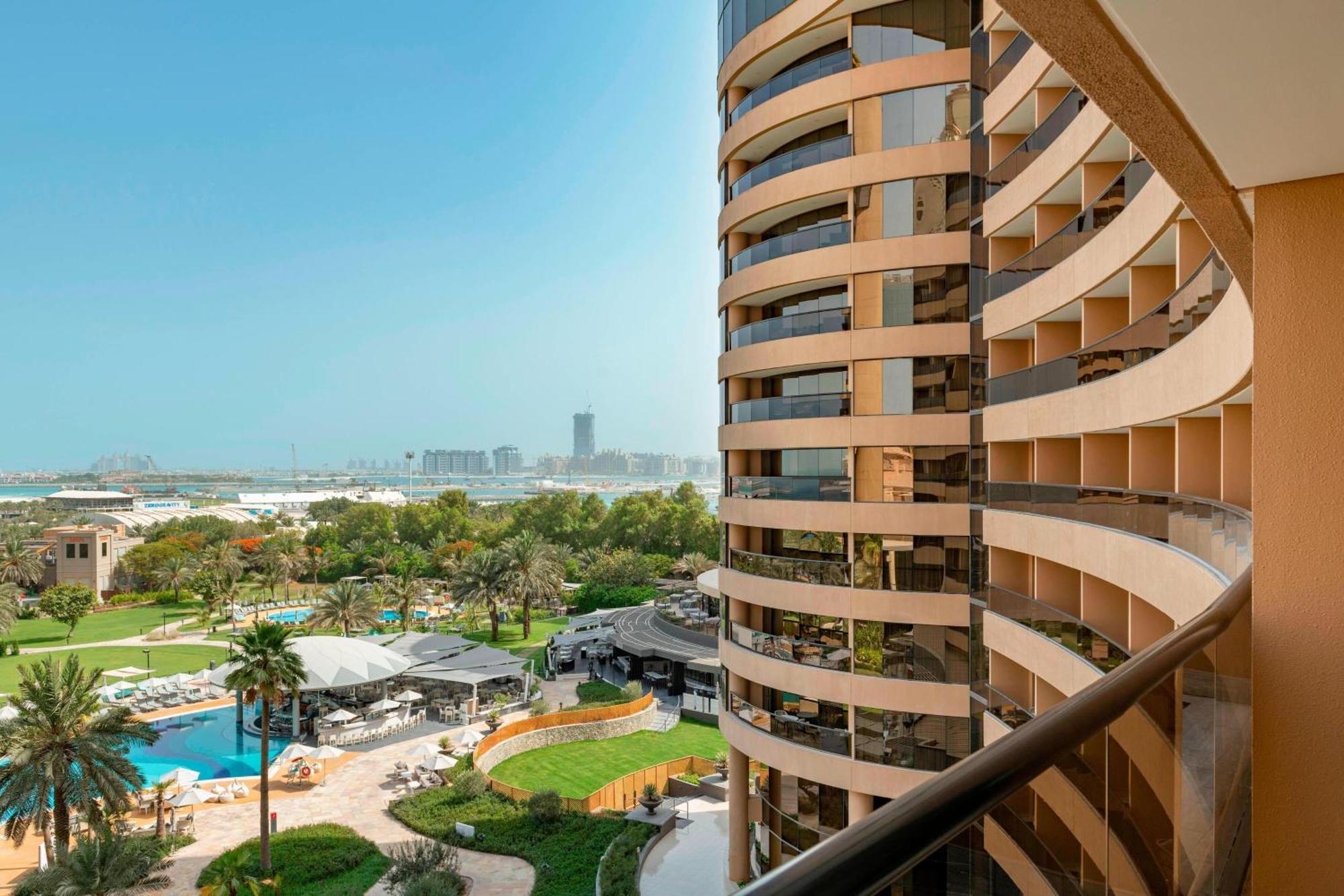 Le Royal Meridien & 5* Dubai