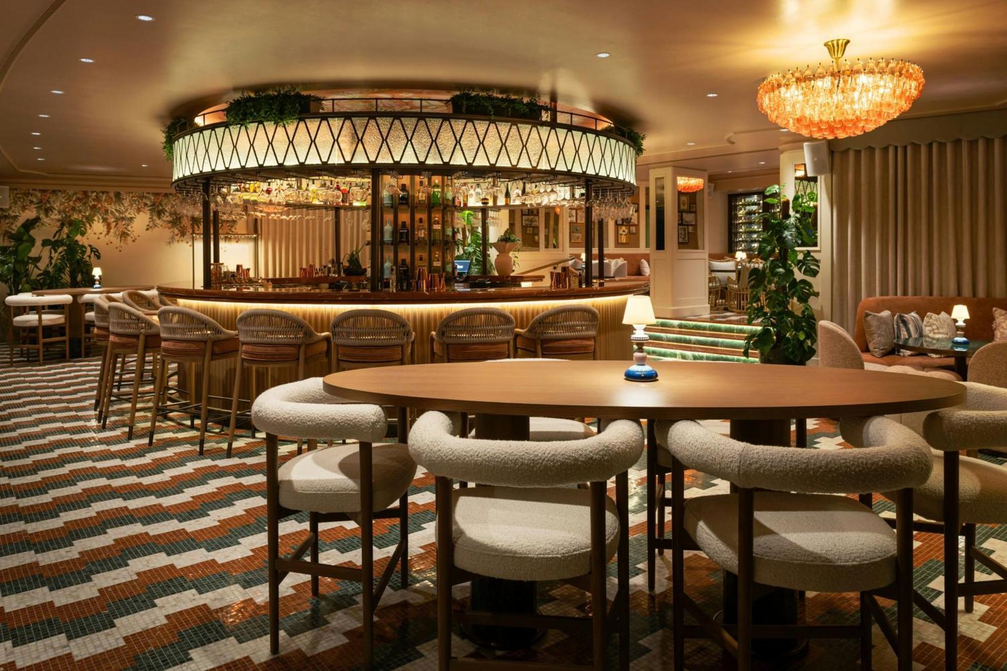 Resort Le Royal Meridien & 5*