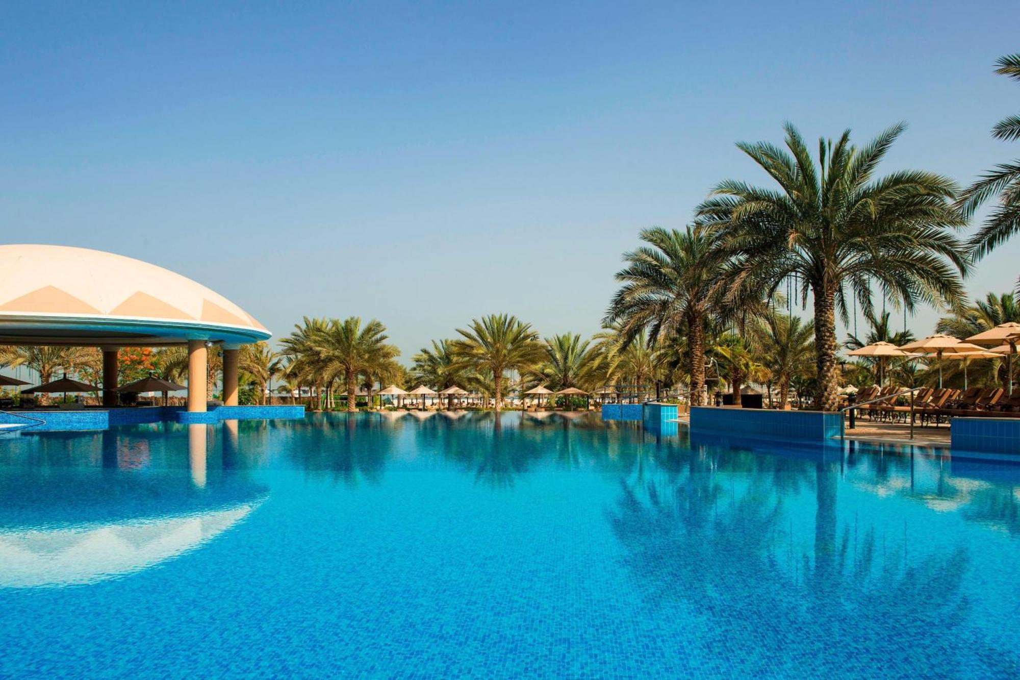 Le Royal Meridien & सहारा Dubai