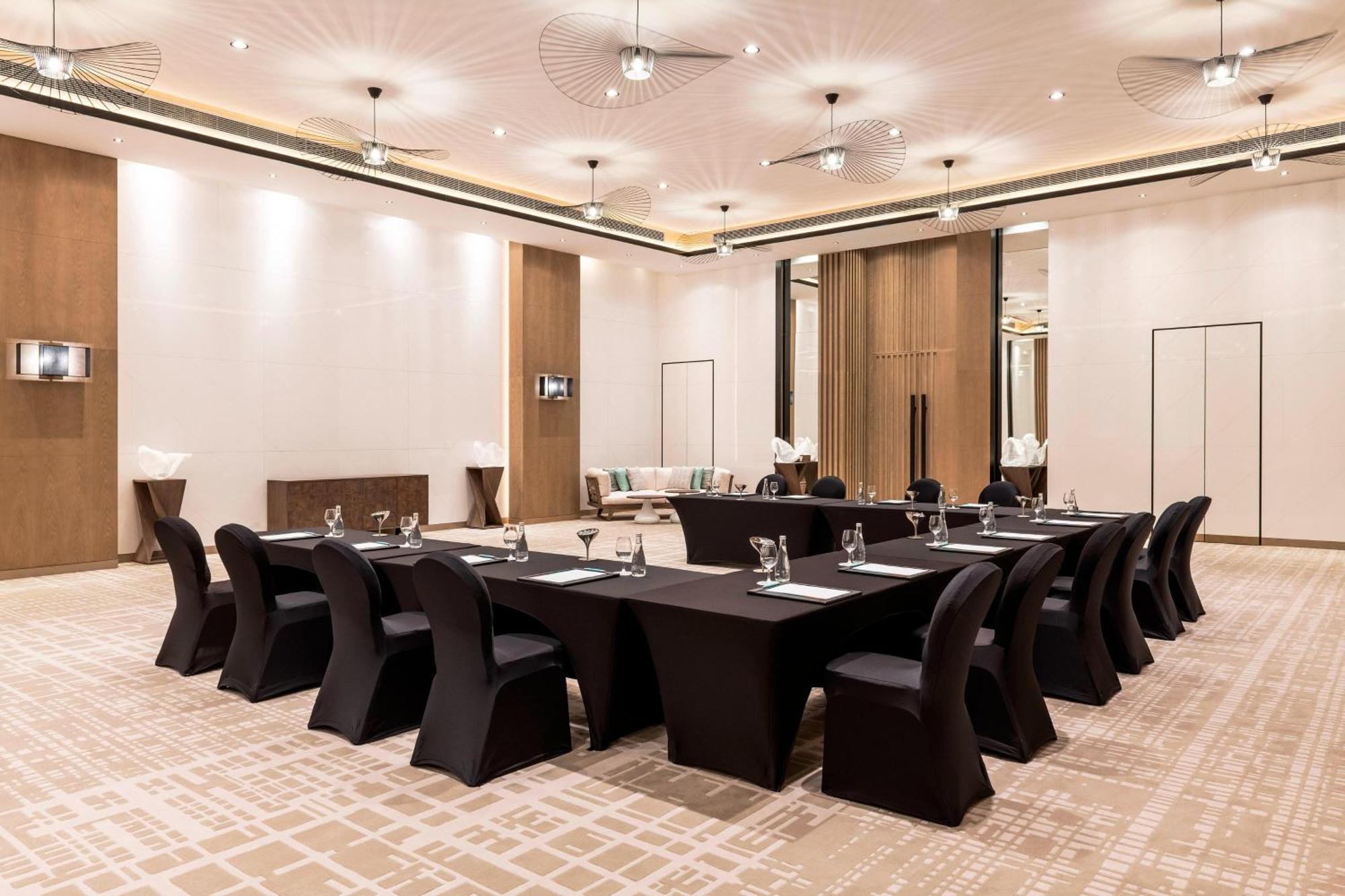 सहारा Le Royal Meridien & Dubai